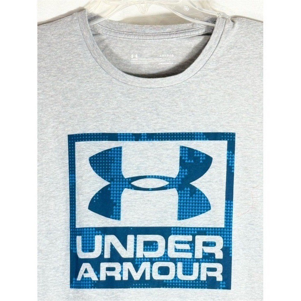 Under Armour Gray Tee with Blue Logo size Large